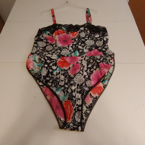 Vintage Other - Vintage 80s floral lingerie teddy romper